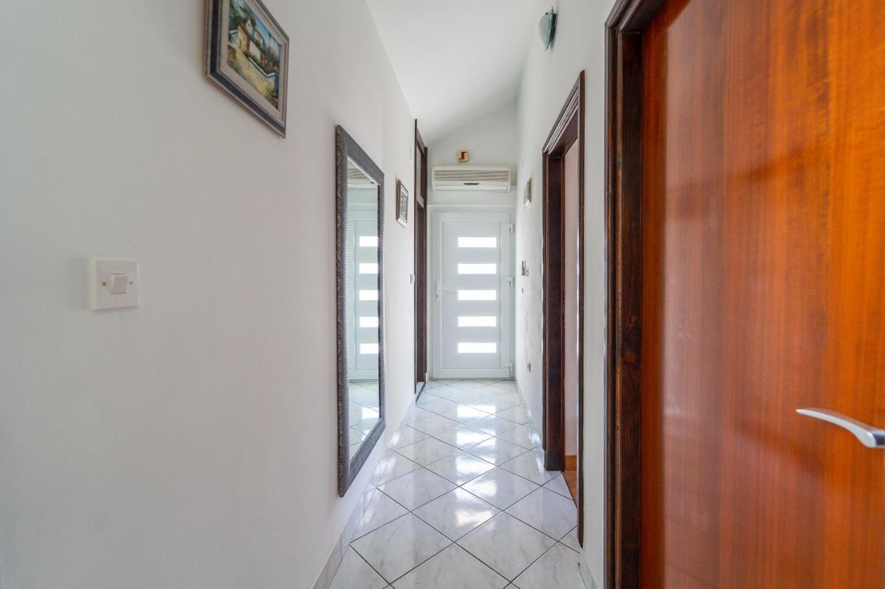 Apartment Nada Petrcane Exterior photo